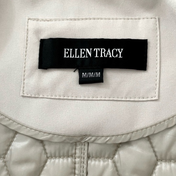 Elegant Quilted Women's Jacket - Picture 9 of 9